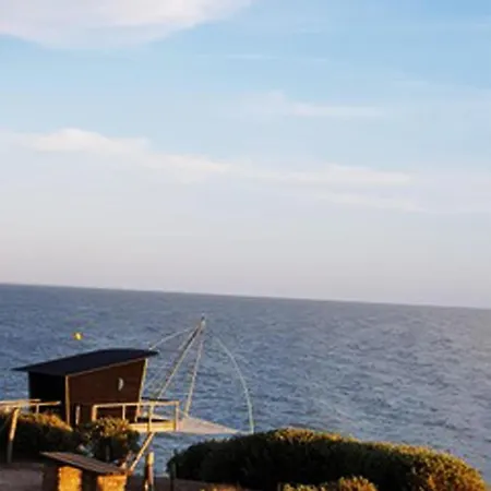 Appartement En Rdc Avec Terrasse Face A La Mer Pornic Buitenkant foto