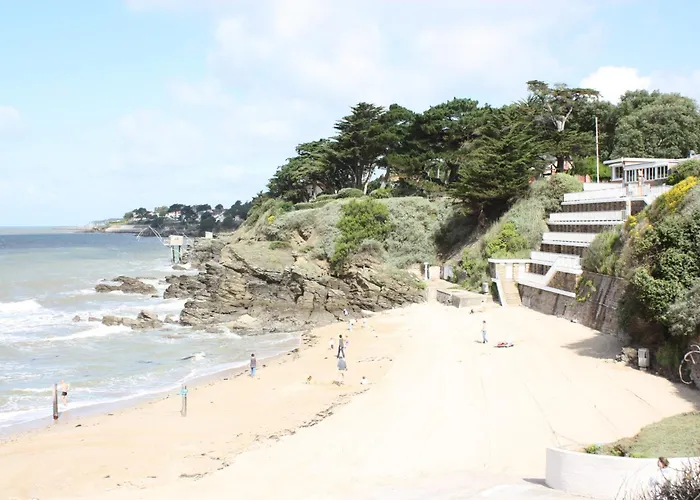 Appartement en RDC avec terrasse face a la mer